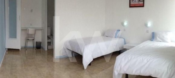 4 bedrooms House in Vila Verde dos Francos, Portugal No. 74919 13