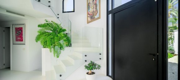 Villa de 4 dormitorios en Marbella, Spain No. 96507 41