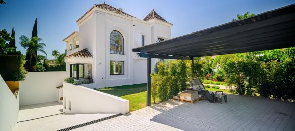 Villa de 4 dormitorios en Marbella, Spain No. 96507 73