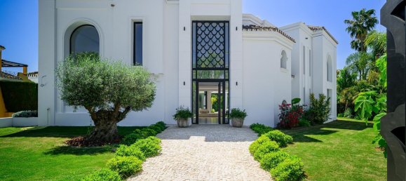 Villa de 4 dormitorios en Marbella, Spain No. 96507 29
