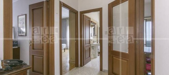 Apartamento de 6 dormitorios en Rome, Italy No. 316672 2