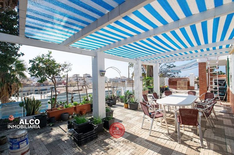 3 bedrooms House in Malaga, Spain No. 237021