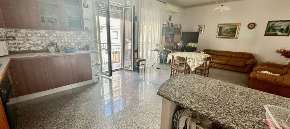 Квартира с 4 комнатами в Каникатти, Италия № 288612 5