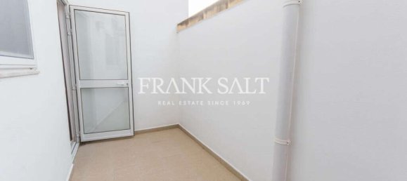 2 bedrooms Apartment in Swieqi, Malta No. 8886 18