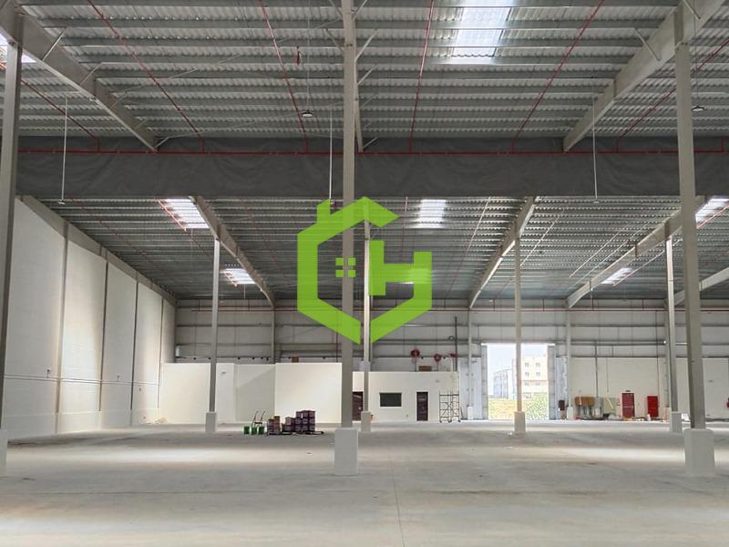 Armazém em Emirates Modern Industrial, UAE 5762 m² N.º 21799