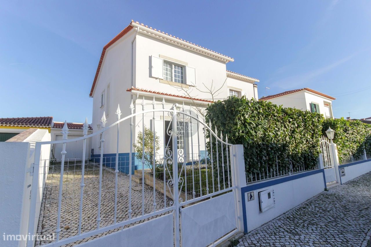 5 bedrooms House in Santarem, Portugal No. 228130