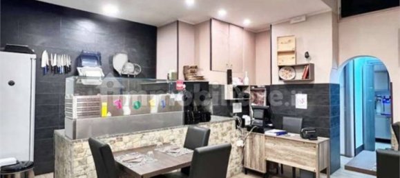 Propiedad comercial de 2 habitaciónes en Cagliari, Italy No. 64397 5