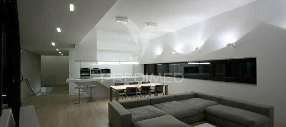 Grundstück in Funchal, Portugal 2400m², Nr. 89491 3