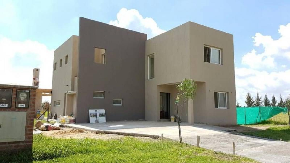 3 غرف نوم منزل في Escobar, Argentina رقم 96787