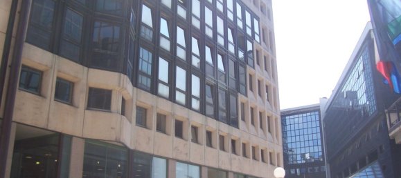 61m² Office in Naples, Italy No. 8982 5