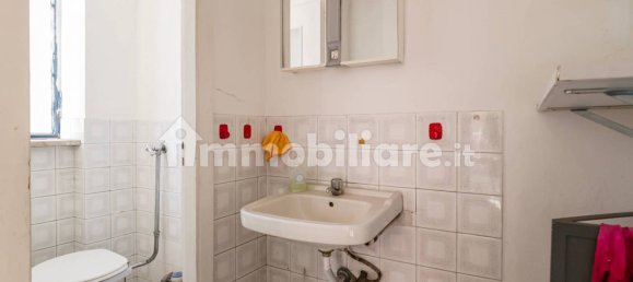 2-Zimmer Gewerbliche Immobilie in Turin, Italy, Nr. 64428 18