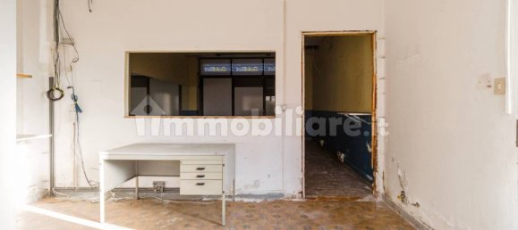 2-Zimmer Gewerbliche Immobilie in Turin, Italy, Nr. 64428 15