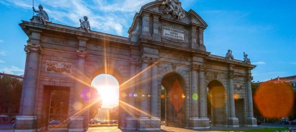 Квартира с 3 спальнями в Мадрид, Испания № 122307 19