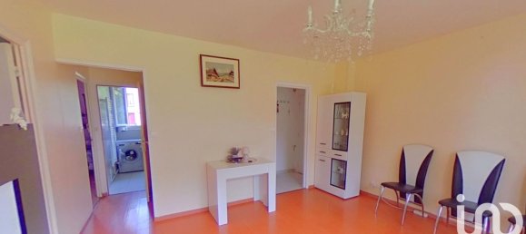 2 Schlafzimmer Wohnung in La Chapelle-Saint-Luc, France, Nr. 56913 16