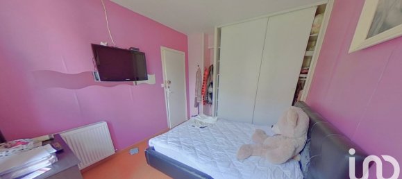 2 Schlafzimmer Wohnung in La Chapelle-Saint-Luc, France, Nr. 56913 9