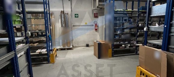 Armazém em Varese, Italy 2692 m² N.º 98186 35