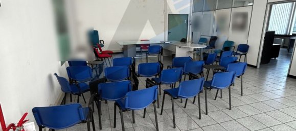 Armazém em Varese, Italy 2692 m² N.º 98186 43