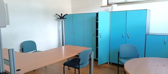 202m² Commercial property in Grosseto, Italy No. 344571 11