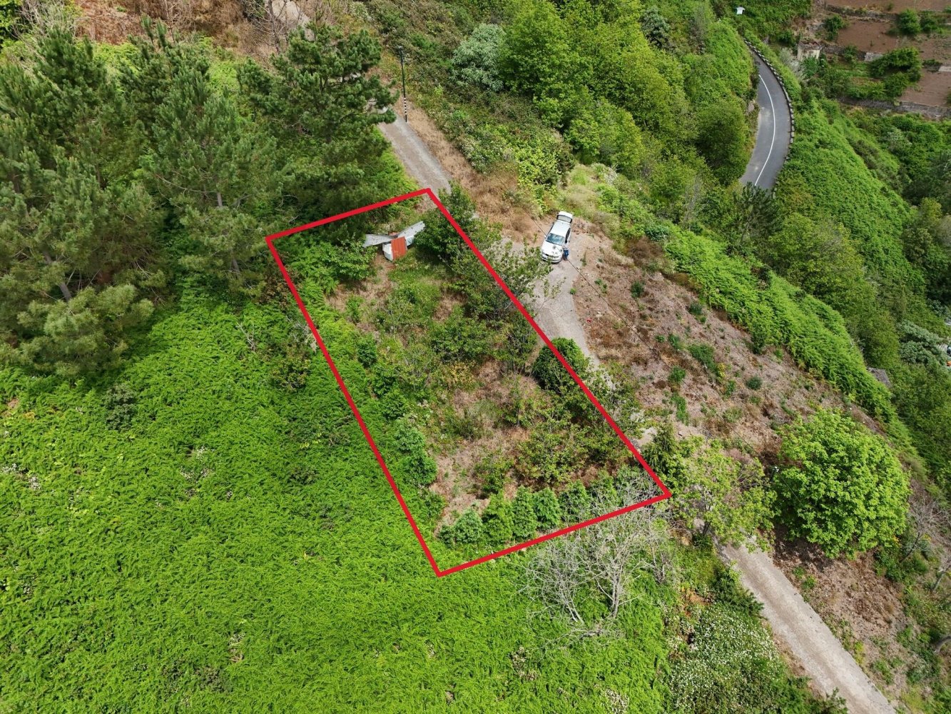  Land in Camara de Lobos, Portugal No. 197793