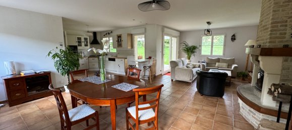 3 bedrooms House in Colembert, France No. 267479 3