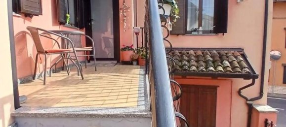 5 rooms Apartment in Gorizia, Italy No. 26093 2
