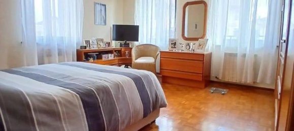 5 rooms Apartment in Gorizia, Italy No. 26093 12