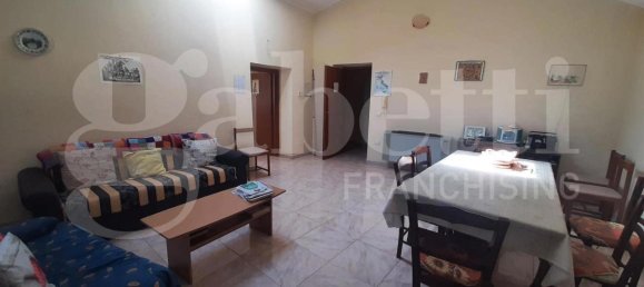 Casa de 14 divisões em Teano, Italy N.º 134521 5