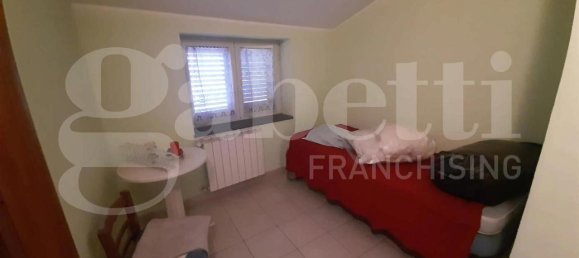 Casa de 14 divisões em Teano, Italy N.º 134521 9