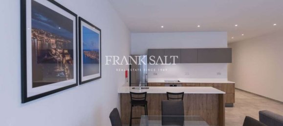 2 bedrooms Apartment in Gzira, Malta No. 6833 2