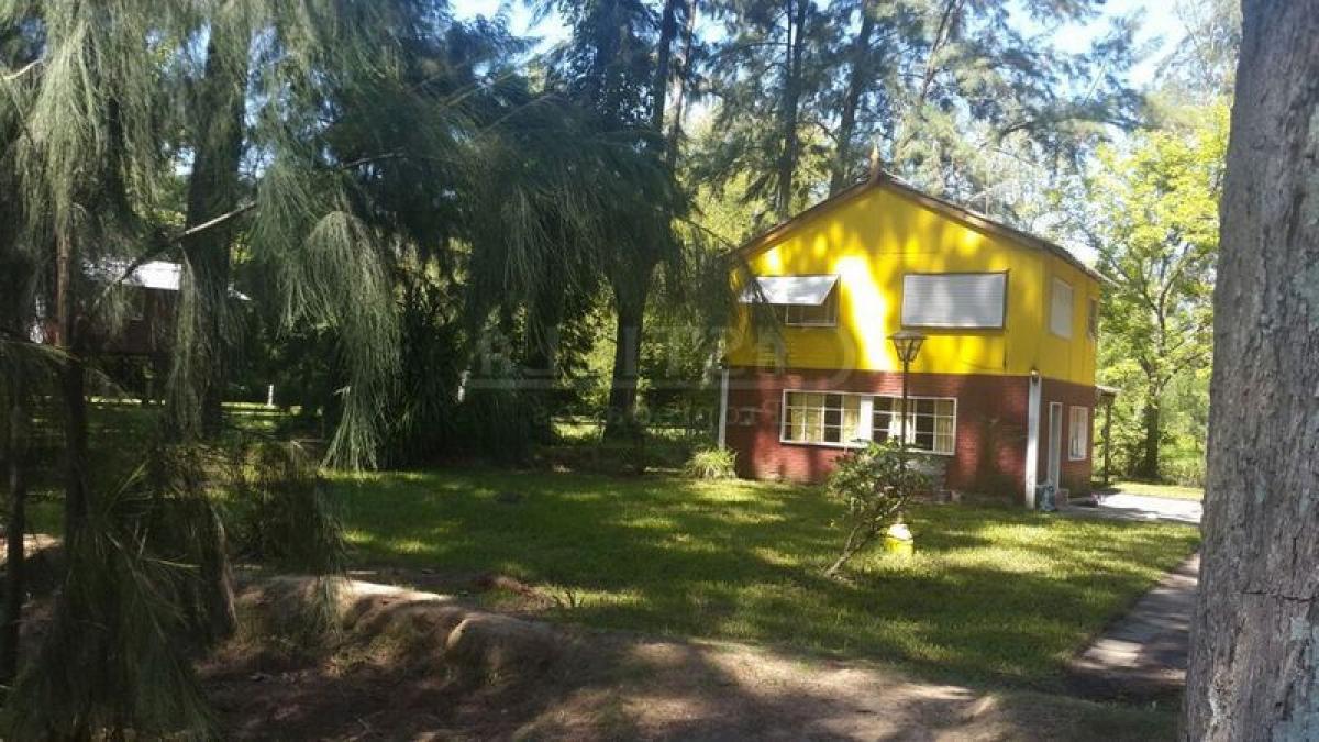 2 bedrooms House in Tigre, Argentina No. 653