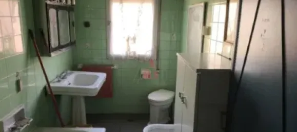 9 bedrooms House in Leon, Spain No. 187790 4