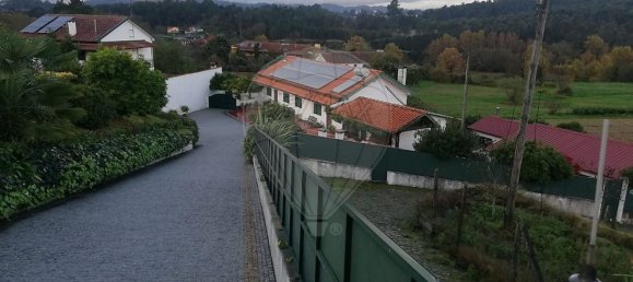 5 bedrooms House in Meinedo, Portugal No. 25125 7