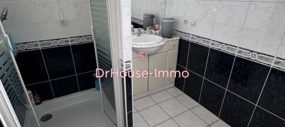 5 bedrooms House in Chateauroux, France No. 48214 16