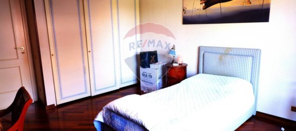 3 bedrooms Apartment in Caserta, Italy No. 273005 7