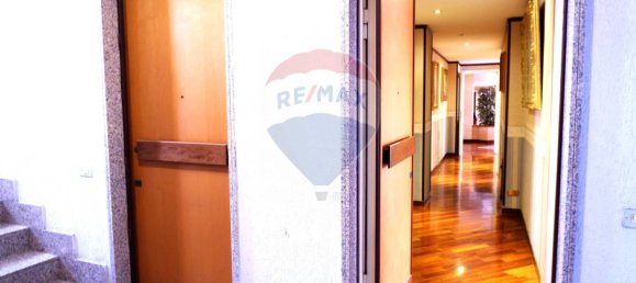 3 bedrooms Apartment in Caserta, Italy No. 273005 22