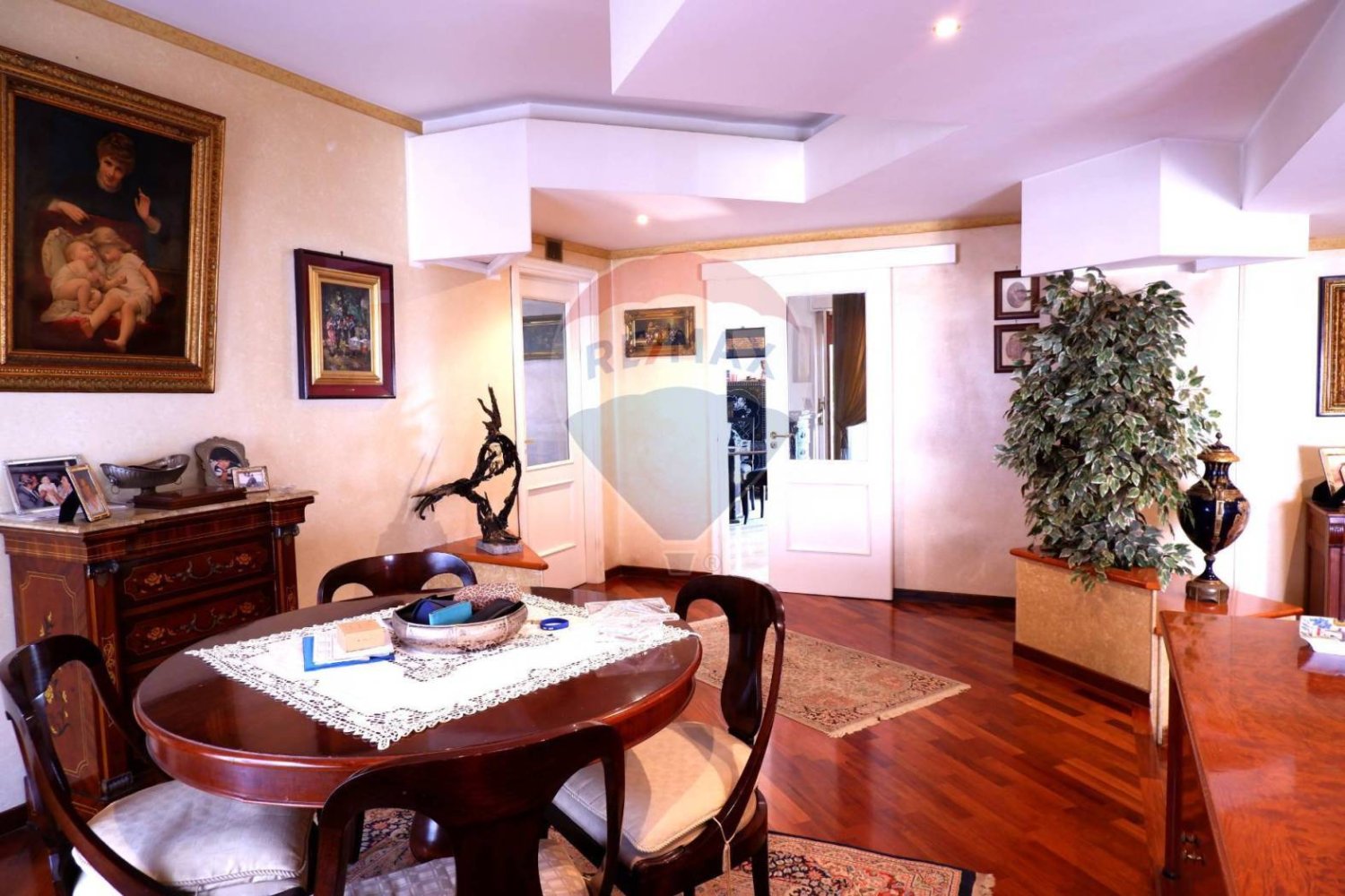 3 bedrooms Apartment in Caserta, Italy No. 273005