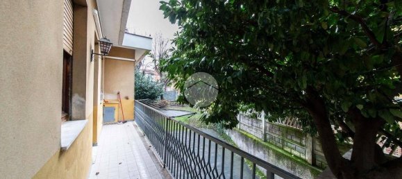 5 Schlafzimmer Villa in Milan, Italy, Nr. 246854 26