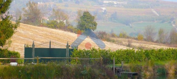 2-Zimmer Gewerbliche Immobilie in Moncucco Torinese, Italy, Nr. 116243 8