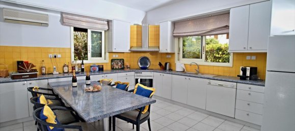 5 bedrooms Villa in Argolis, Greece No. 6674 9