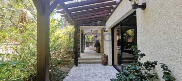 4 Schlafzimmer Haus in Moniatis, Cyprus, Nr. 13711 10