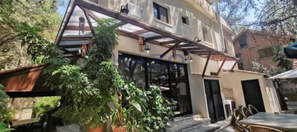 4 Schlafzimmer Haus in Moniatis, Cyprus, Nr. 13711 3