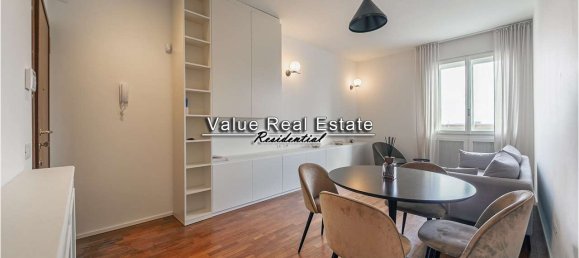 3 rooms Apartment in Milan, Italy No. 249836 2
