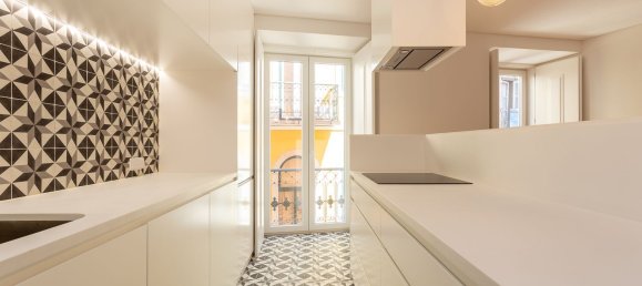 2 bedrooms Apartment in Lisbon, Portugal No. 190018 8