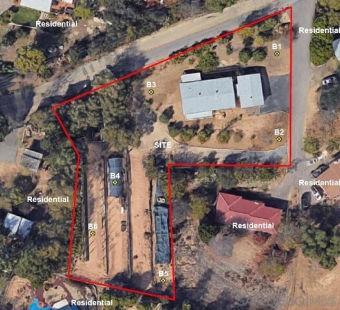  Land in Vista, USA No. 540427