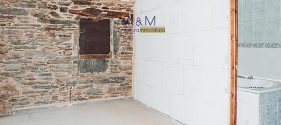 Bâtiment à Leon, Spain 447m² No. 29714 10