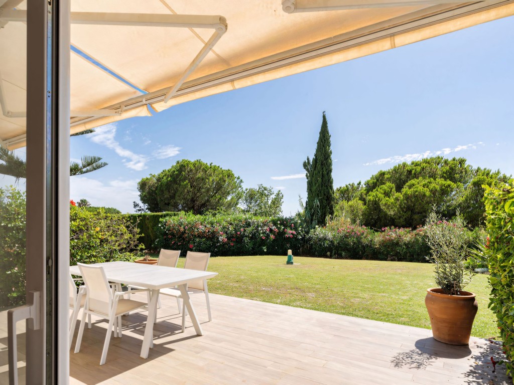 2 Schlafzimmer Wohnung in La Quinta, Spain, Nr. 179614