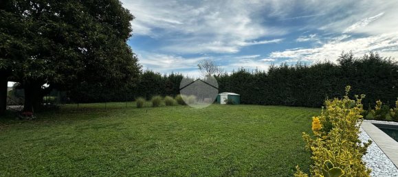 Grundstück in Bussero, Italy 1000m², Nr. 329600 8