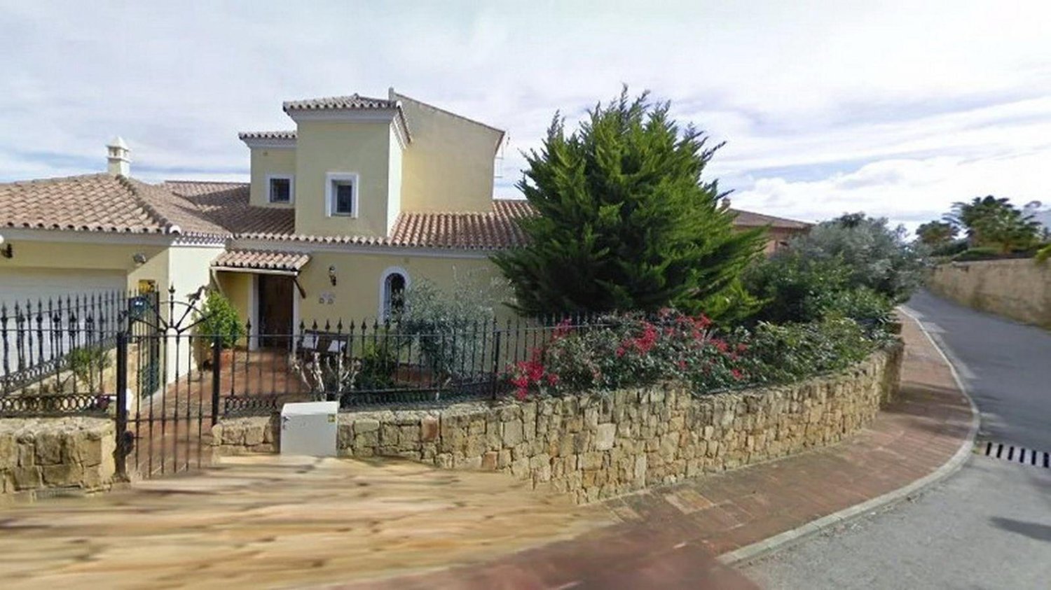 Duplex T3 em La Duquesa, Spain N.º 82577