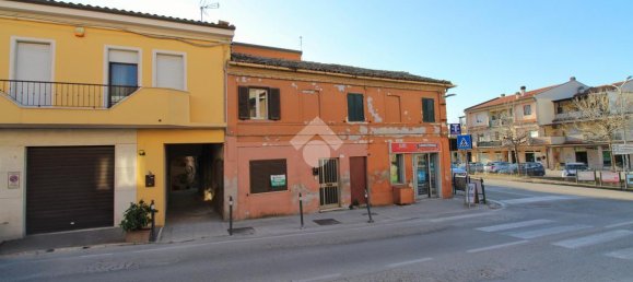 Дом с 3 комнатами в Кастельфидардо, Италия № 39556 15