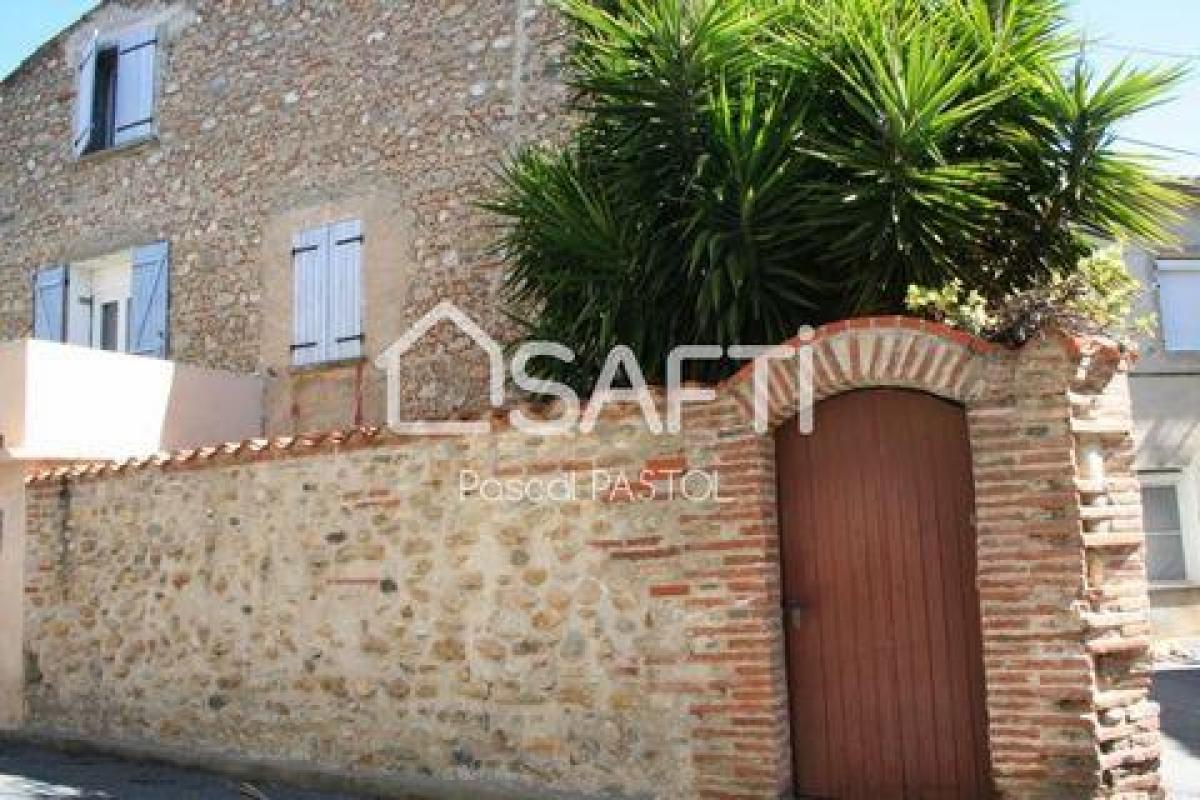 3 bedrooms House in Le Soler, France No. 26438